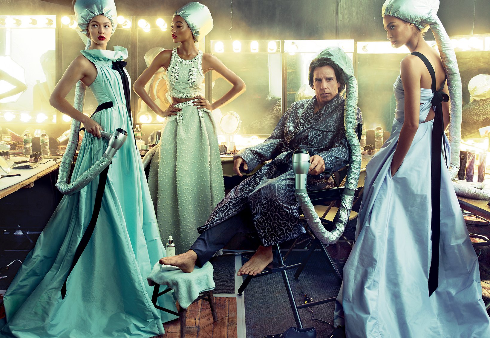 《名模大間諜2》班史提勒登上美版《Vogue》封面_超模魅力讓Gigi_Hadid成綠葉_4.jpg