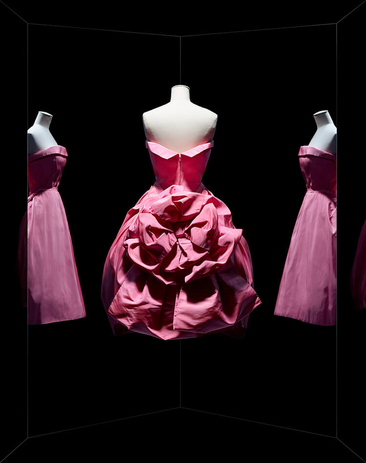獻給做夢的人《Christian_Dior，Designer_of_Dreams》帶你一窺70年來設計師的癡與夢_(4).jpg