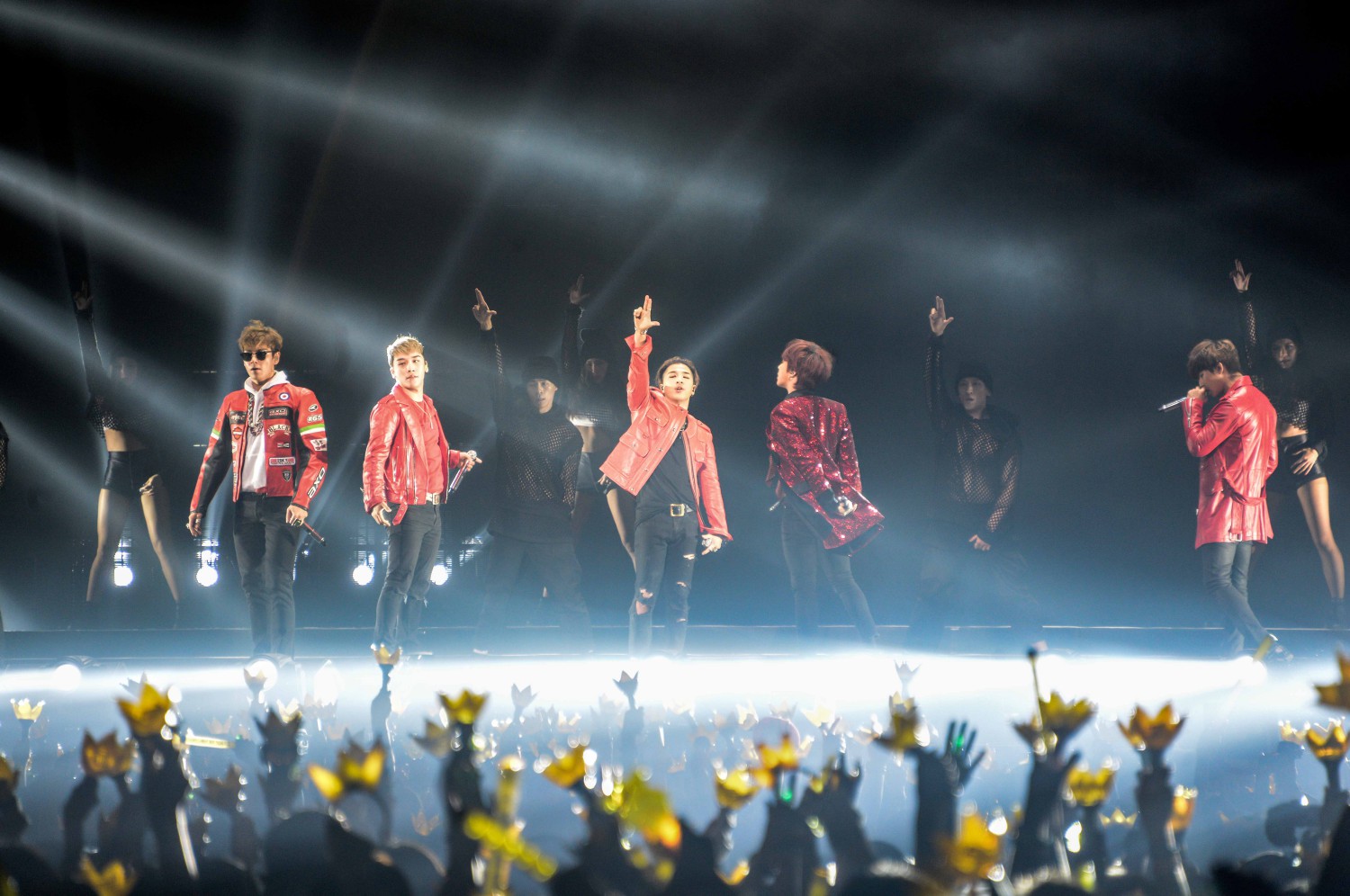 BIGBANG《MADE》攻蛋掀黃色旋風_G-Dragon約定VIP甜喊「我們一定再相見」4.jpg