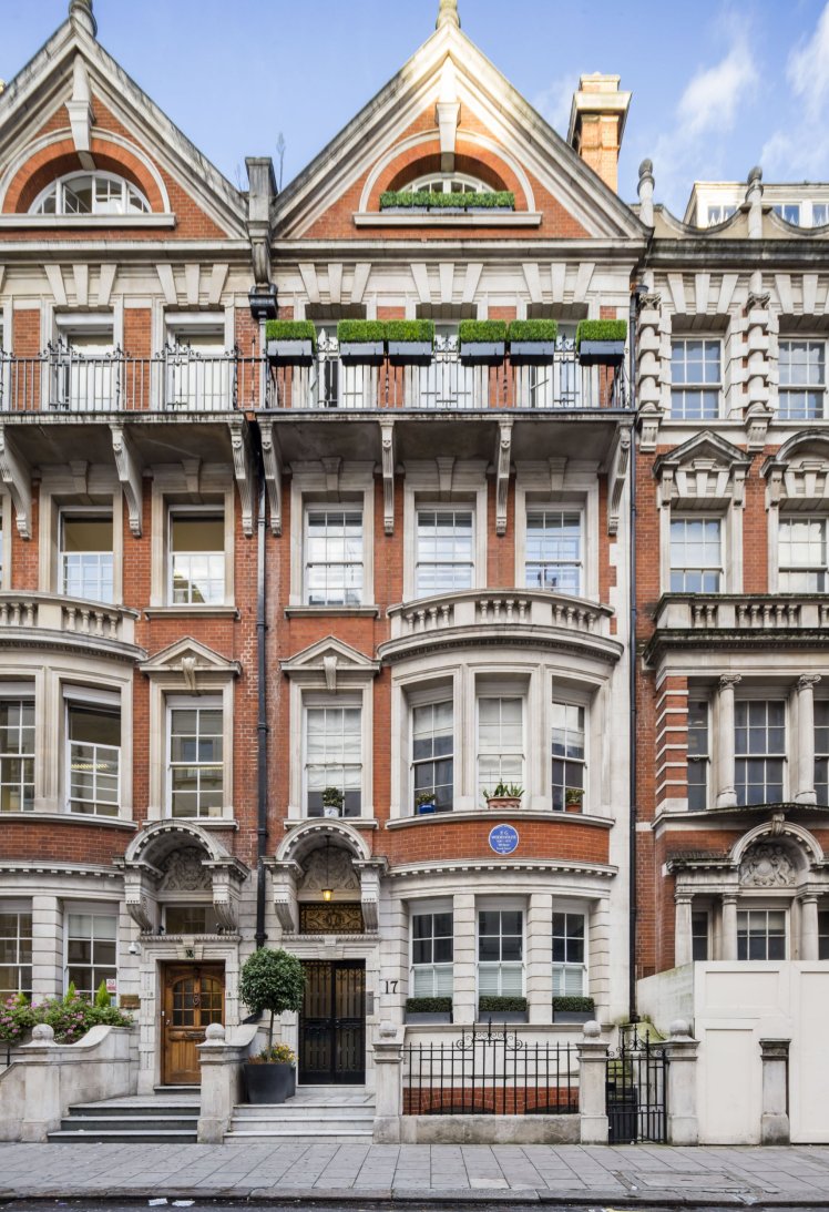 已故英國設計師Alexander_McQueen倫敦頂樓公寓將出售_喊價3.3億台幣9_.jpg
