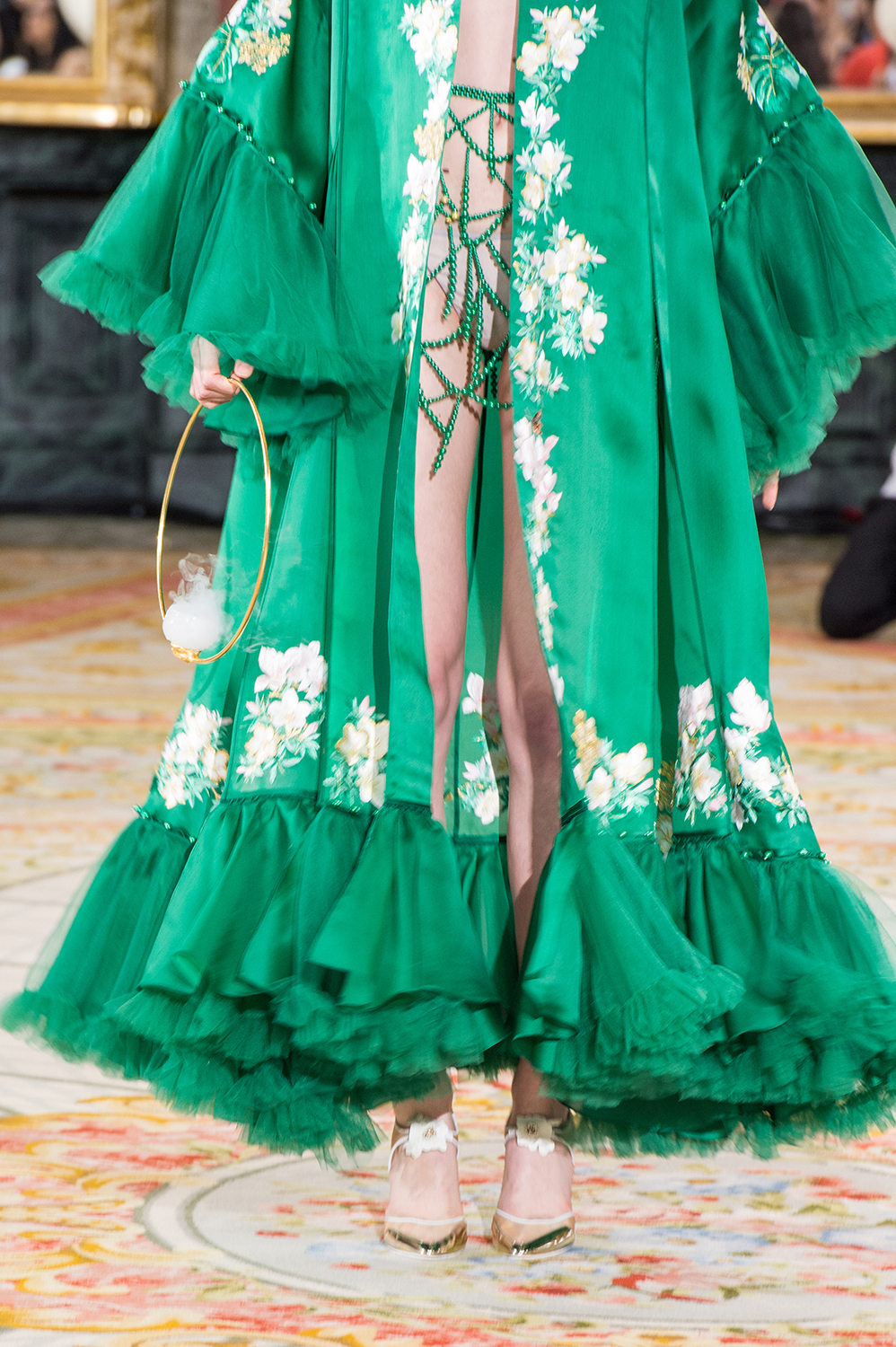 《紅樓夢》的時尚新詮釋！中國服裝設計師蘭玉Lanyu打造十二金釵「閨秀」新貌1.jpg