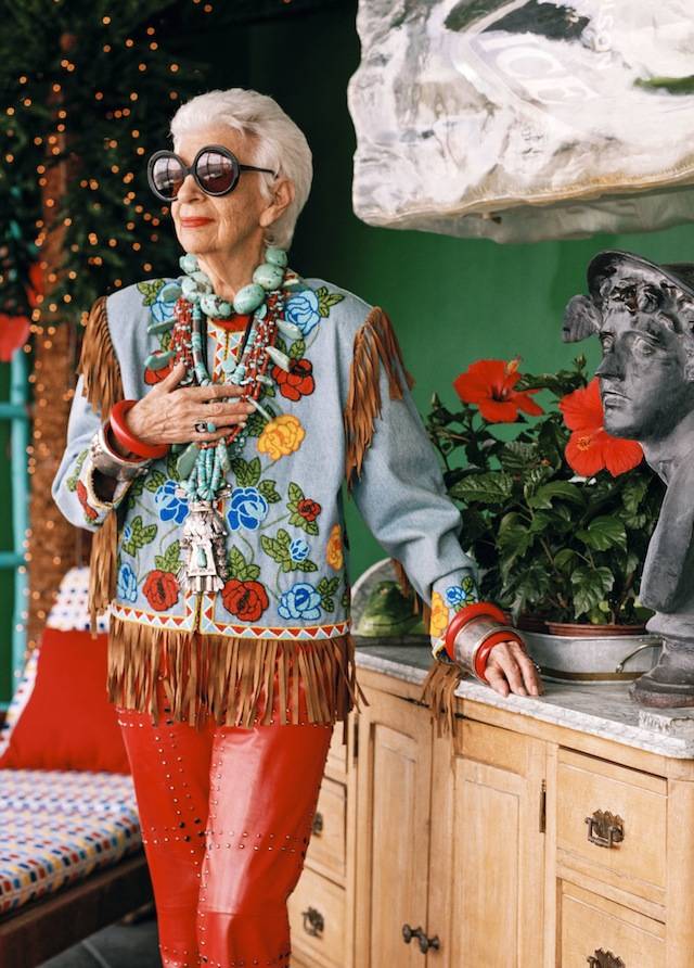 目前高齡94歲的艾瑞絲愛普菲爾，是個能將時尚、藝術與人文熱情轉化為生命能量的女人。.jpg