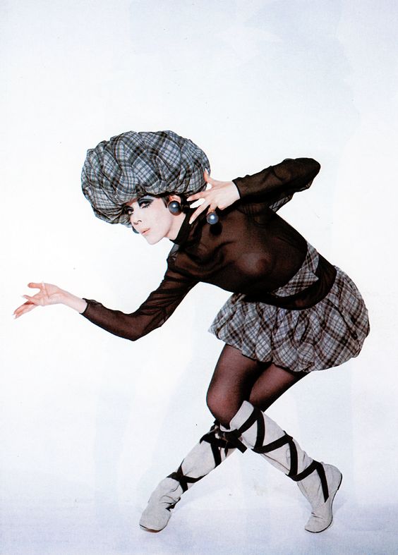 匹敵超模始祖Twiggy_60年代前衛指標Peggy_Moffitt：「我想時尚真的已經死了。」_(7).jpg