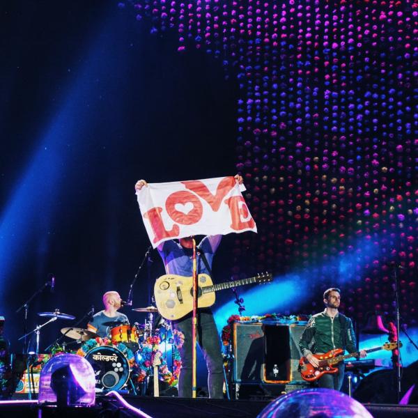 Coldplay_首度來臺爆棚催淚開唱，愛上台灣誓言「我們一定會再回來的！」8.jpg