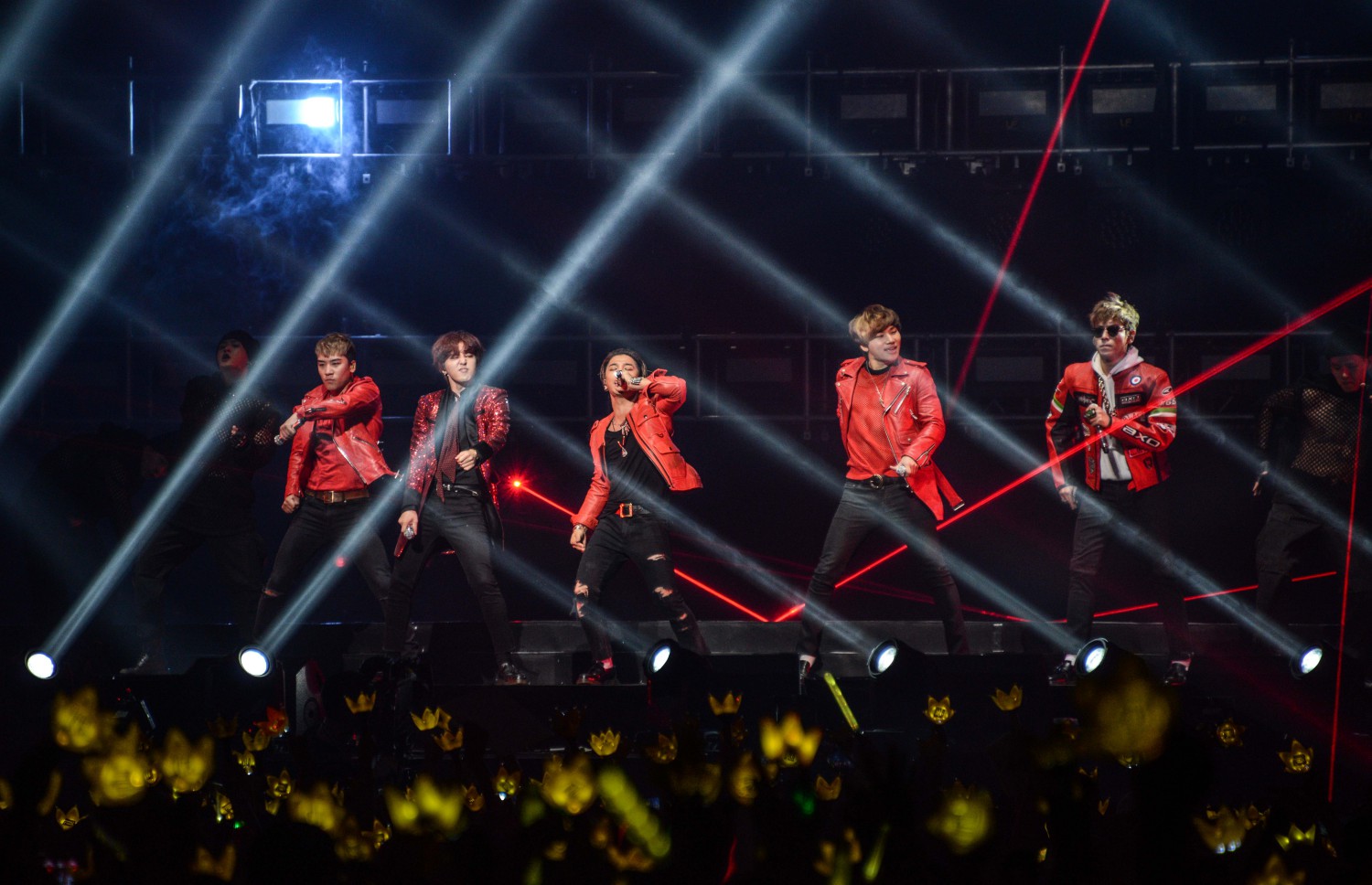 BIGBANG《MADE》攻蛋掀黃色旋風_G-Dragon約定VIP甜喊「我們一定再相見」3.jpg