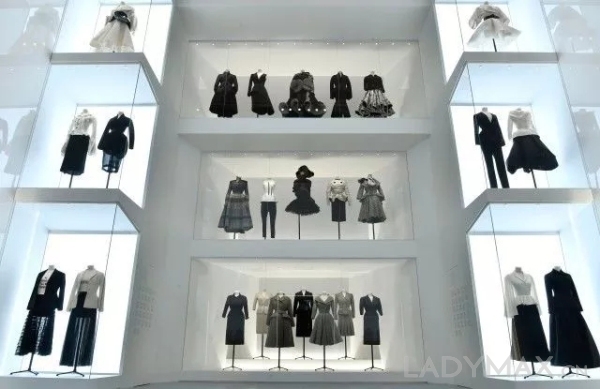 徹底年輕化Dior時裝今年將首次進入20億歐元俱樂部(8).jpg