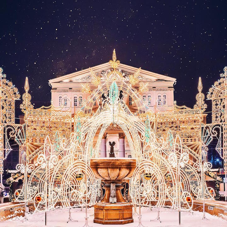 原來俄羅斯的聖誕節不是12月25日！莫斯科冬季夢幻燈光佈置彷若掉進歐洲童話世界！_(9).jpeg