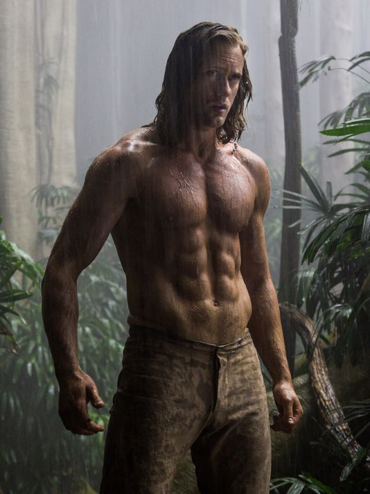 《噬血真愛》艾瑞克變身叢林之王_Alexander_Skarsgård《泰山傳奇》（The_Legend_of_Tarzan）大秀精壯猛肌2.jpg