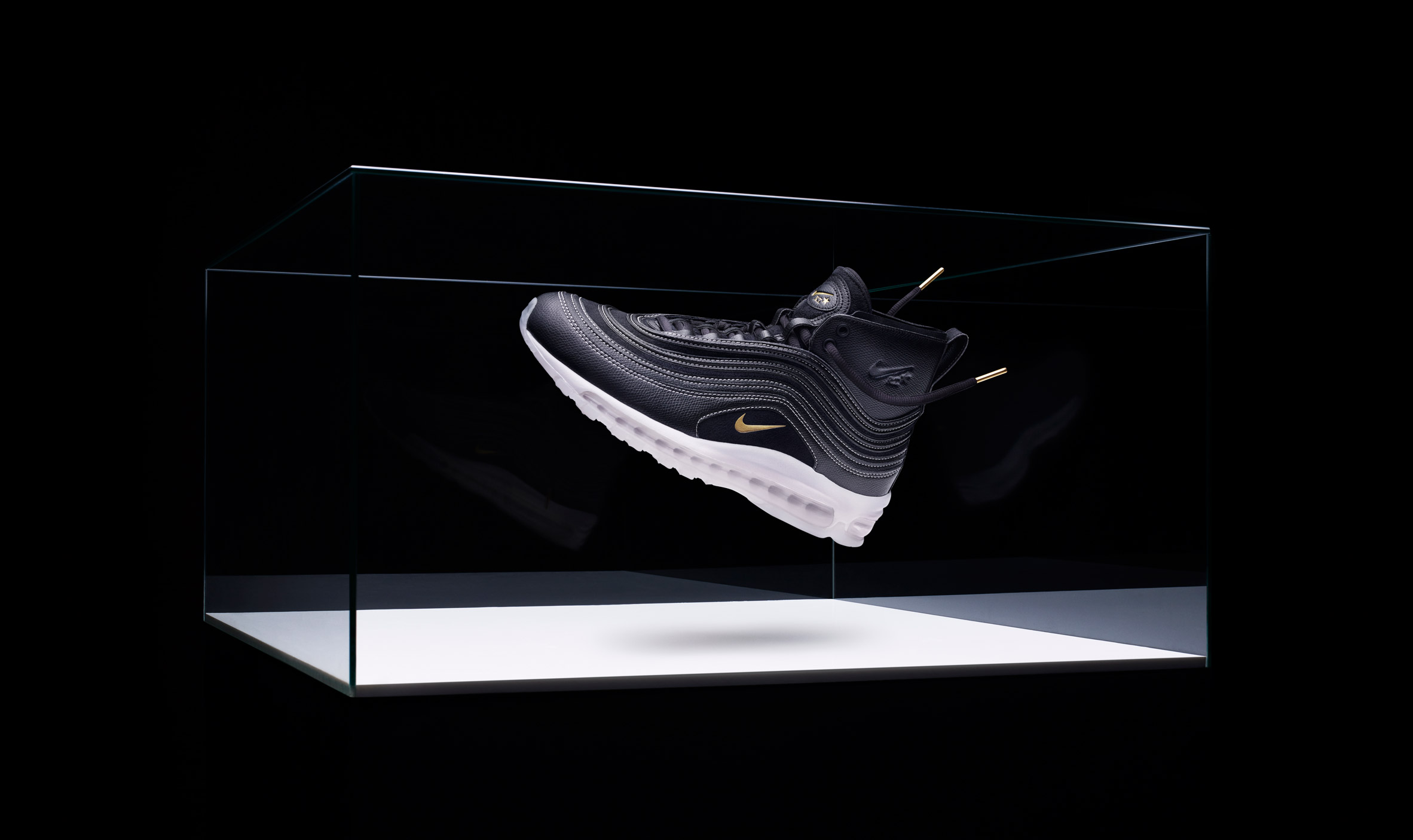 Air_Max歡慶30週年！_Nike邀Riccardo_Tisci、Marc_Newson、黃謙智等三位設計師打造紀念鞋款9.jpg