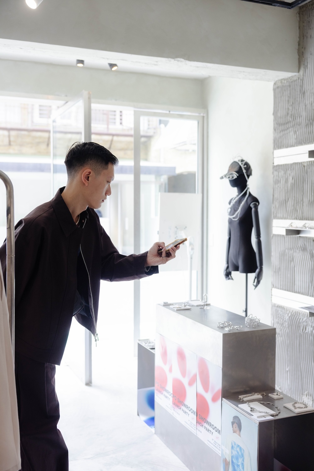 從設計到買手！Ray_Chu如何靠「連結」攜手國際新銳突圍？_PO_SHOWROOM_RAY_CHU(6).jpg