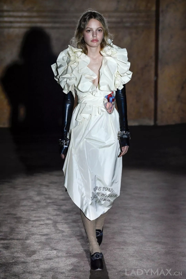 巴黎時裝週首日Dior與Gucci正面對抗，誰贏了？_(22).jpg