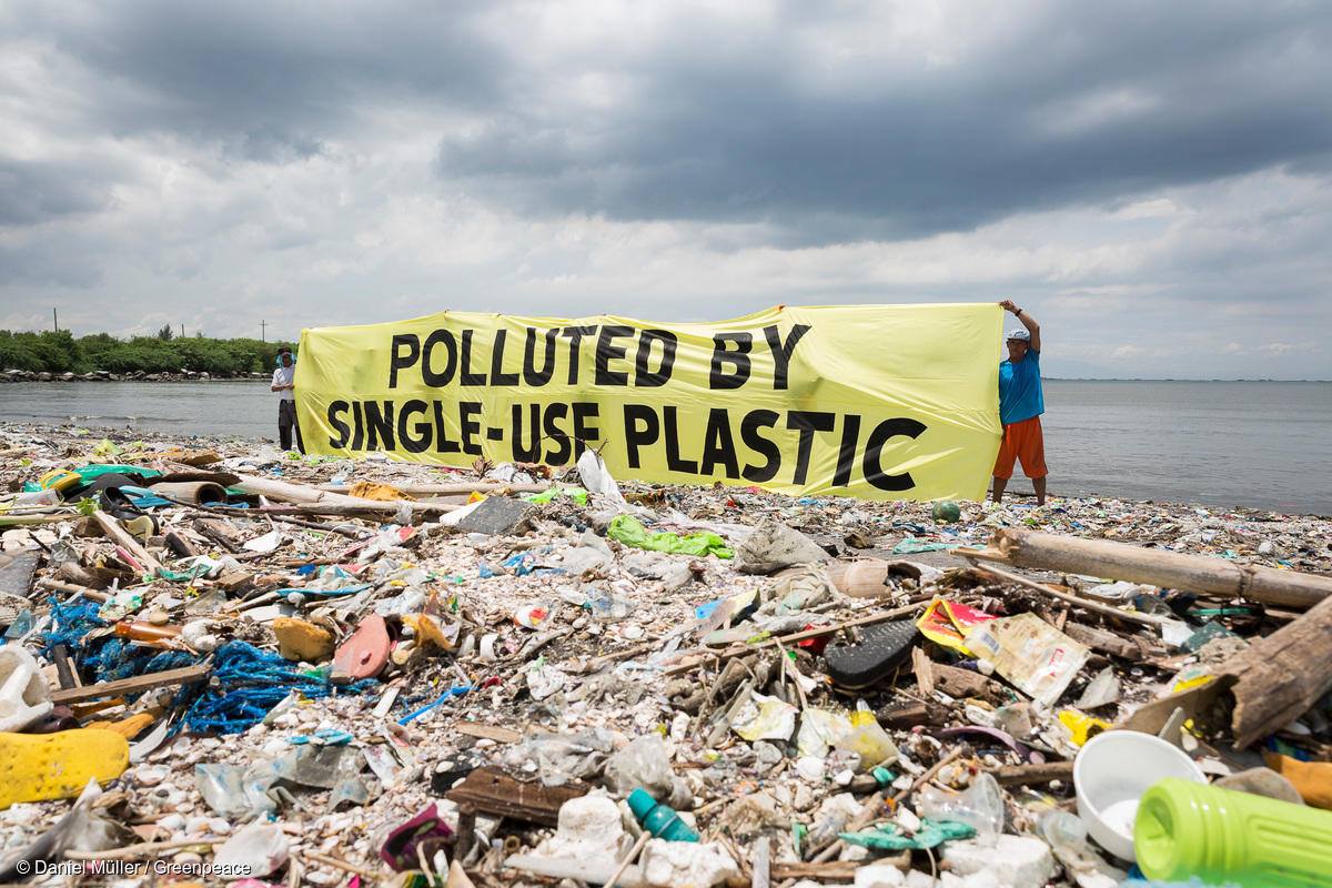 每分鐘都有滿滿一垃圾車的塑膠進入海洋_用數據了解這場環境災難(7).jpg