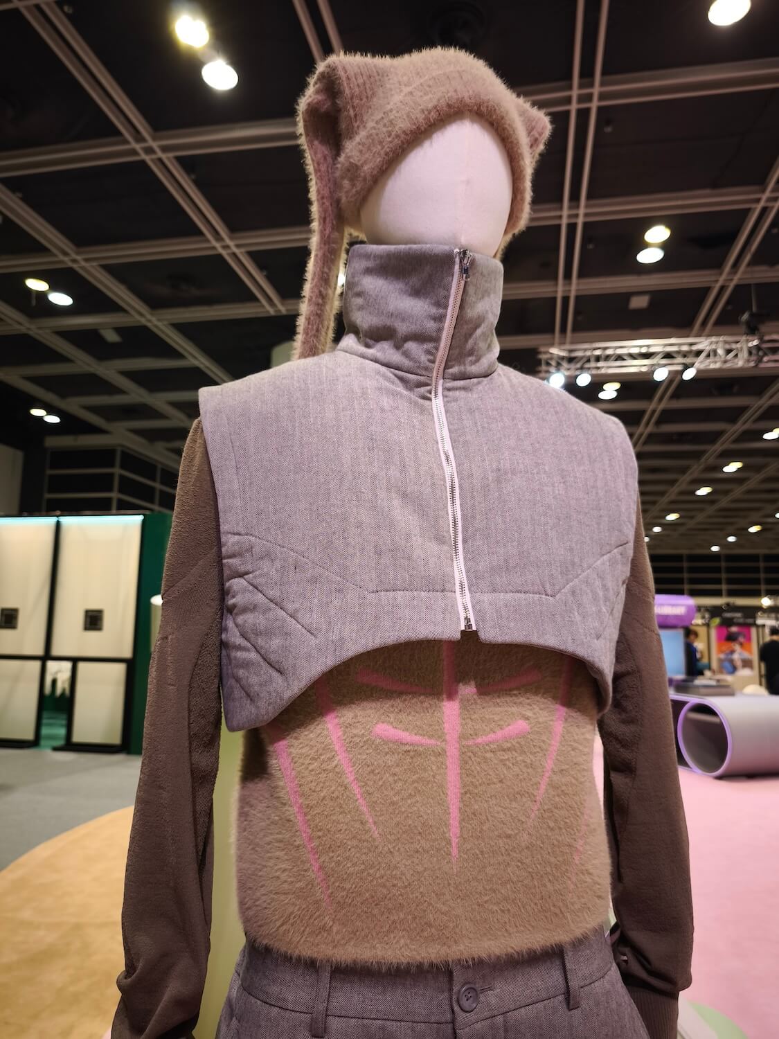 傳統與實驗的溫柔革命！香港時裝節NEXT@Fashion_InStyle如何定義未來衣櫥新面貌？_22.jpg