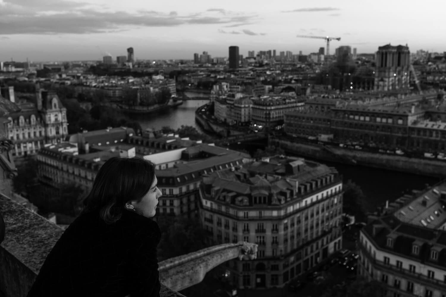 旅行的藝術！路易威登旅遊系列書籍_開啟城市探索新篇章_Paris_Interior_View_(20).jpg