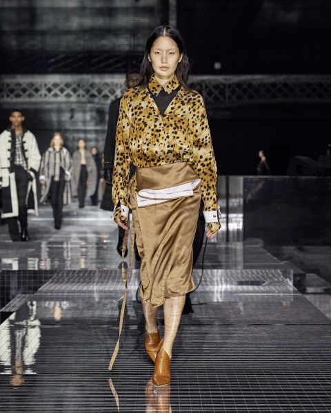 揭露那個青澀的自我！Burberry_2020秋冬滿滿懷舊風_Riccardo_Tisci：倫敦讓我學會做自己3.jpg