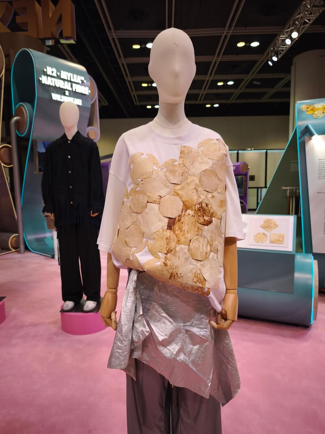 傳統與實驗的溫柔革命！香港時裝節NEXT@Fashion_InStyle如何定義未來衣櫥新面貌？_13.jpg