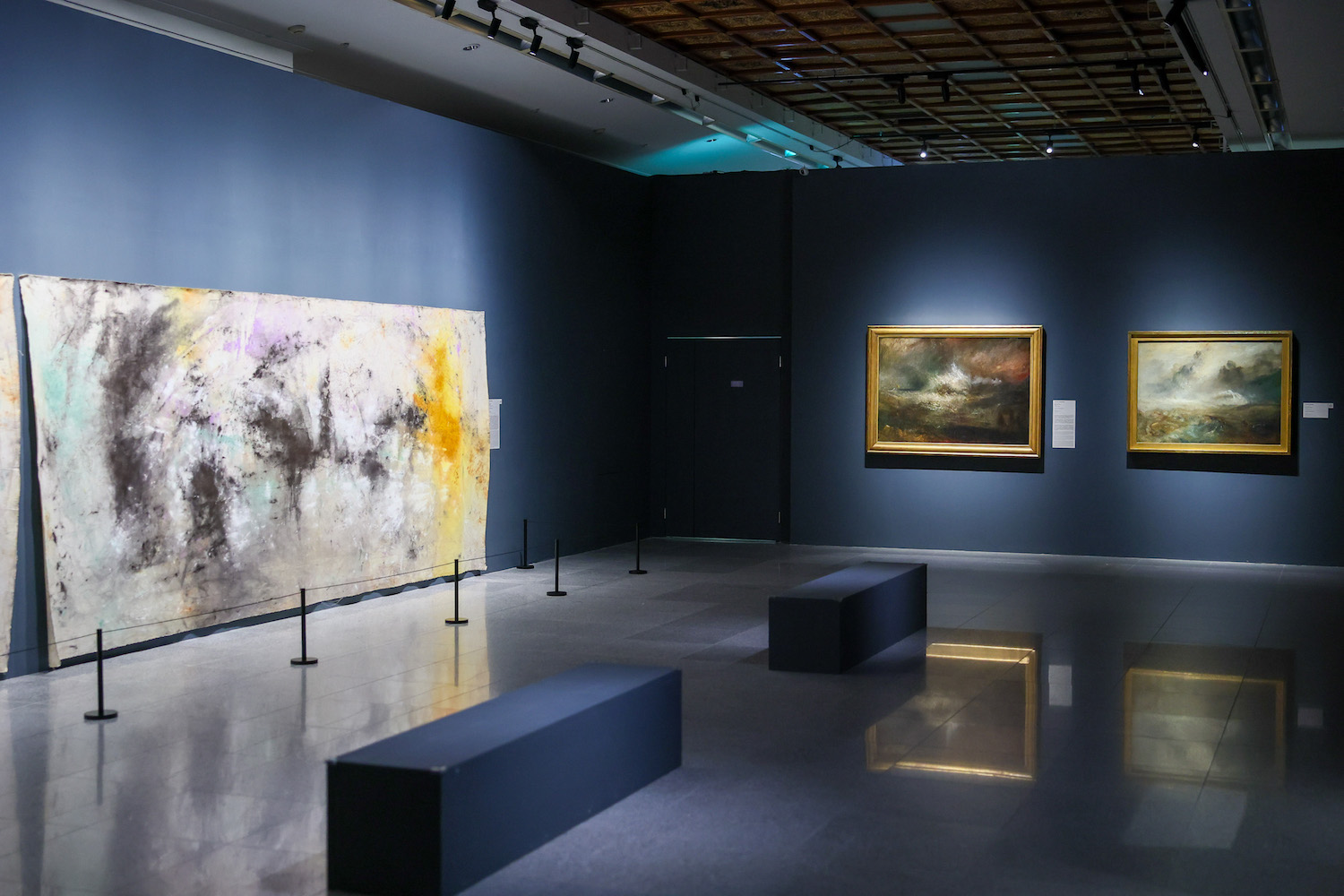 透納250週年最大巡迴展！他畫的不只是風景，而是光本身_展場現場照21。圖：「威廉•透納特展：崇高的迴響」提供.jpg