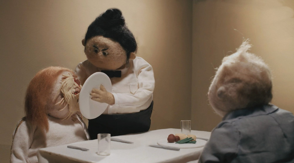 真的「受夠了」！瑞典動畫師用羊毛氈玩偶詼諧呈現瀕臨崩潰的厭世日常_(1).jpg