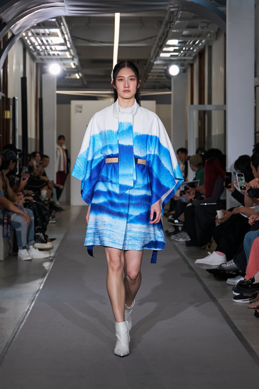 買UNIQLO不就好了？JUST_IN_XX周裕穎用21年制服設計，回答時尚、文化與責任的難題_7.jpg