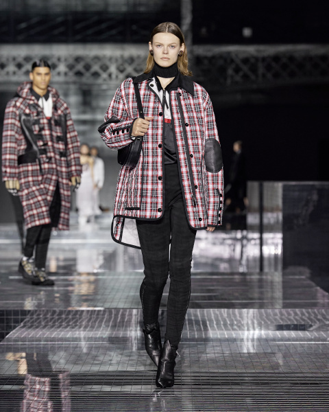 揭露那個青澀的自我！Burberry_2020秋冬滿滿懷舊風_Riccardo_Tisci：倫敦讓我學會做自己6.jpg