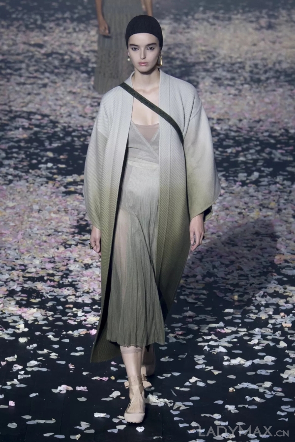 巴黎時裝週首日Dior與Gucci正面對抗，誰贏了？_(6).jpg