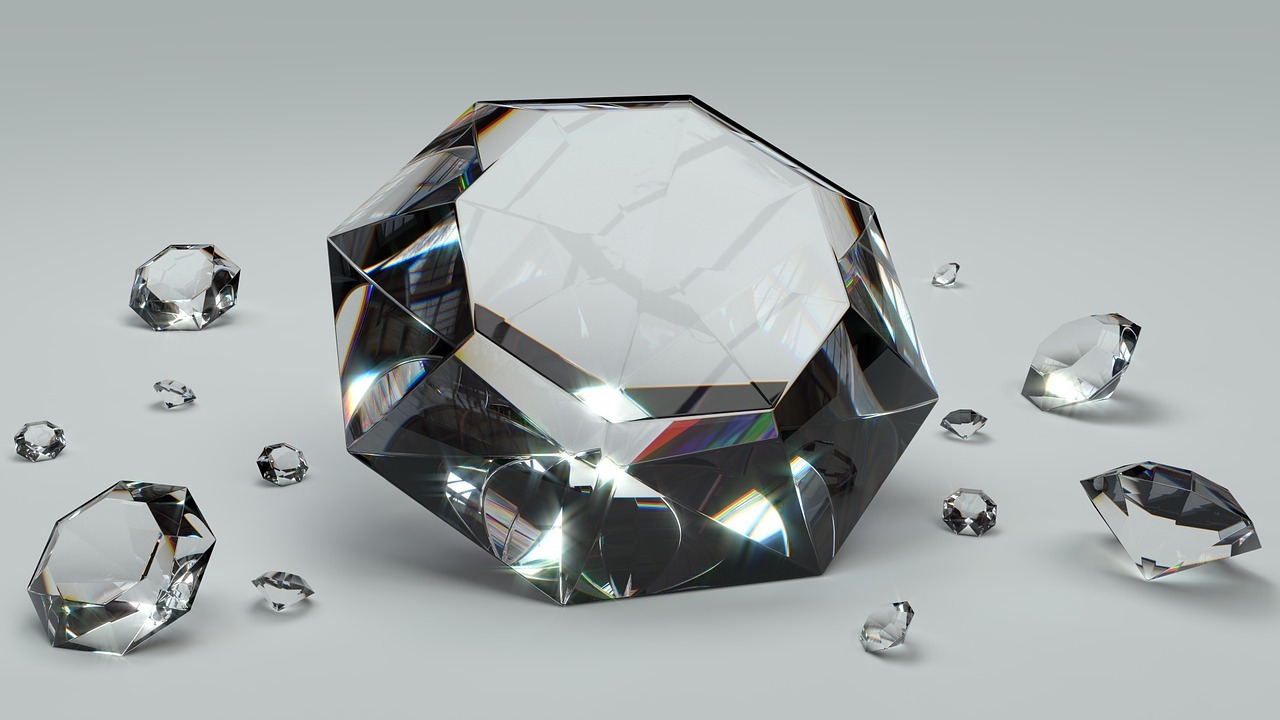 三大珠寶品牌ceo一齊發聲：合成鑽石是時尚產品，不是奢侈品-1.jpg