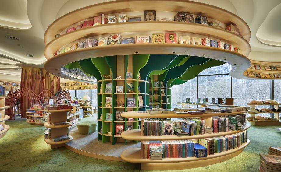 全球最美書店+1！中國西安「言几又」書店_蔦屋設計師讓10公尺書牆遇上13萬冊藏書09.jpg