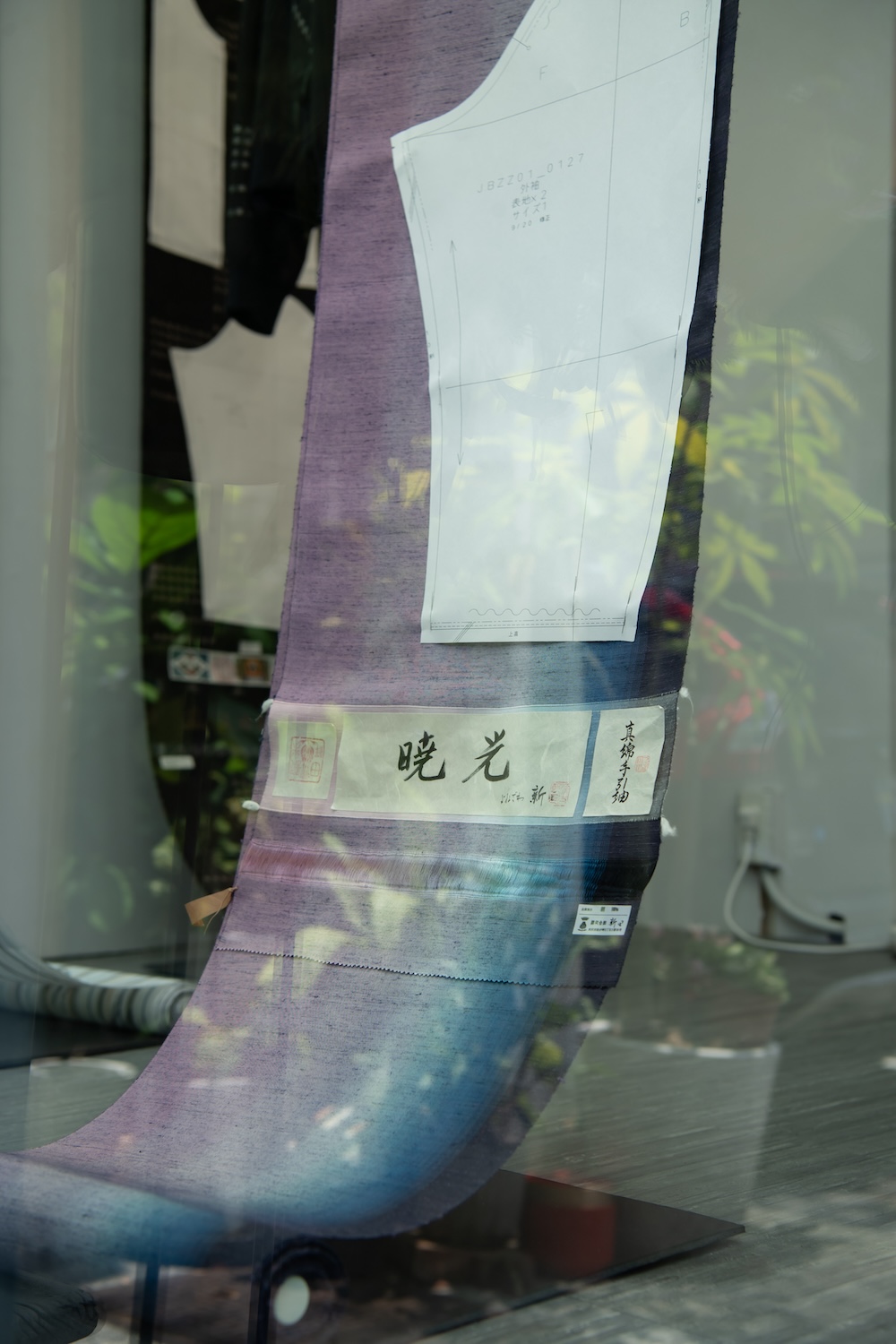 翻轉38公分窄幅限制！日本時裝品牌MIZEN如何以當代版型續寫將逝的和服布料工藝_DSC_9481.jpg