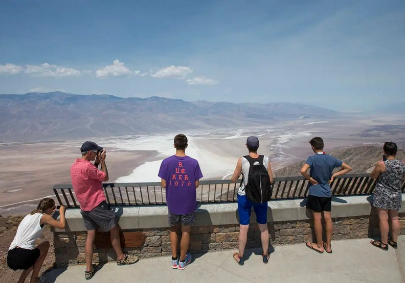 地球上最極端的炙熱！死亡谷的獨特景致，為什麼遊客再熱也要去體會？_00004.jpg