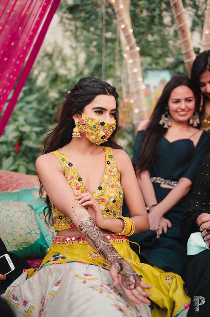 新娘都像仙女！印度開始流行起「口罩婚禮」，網友：怎麼感覺更有一種神秘美了？-02.jpg
