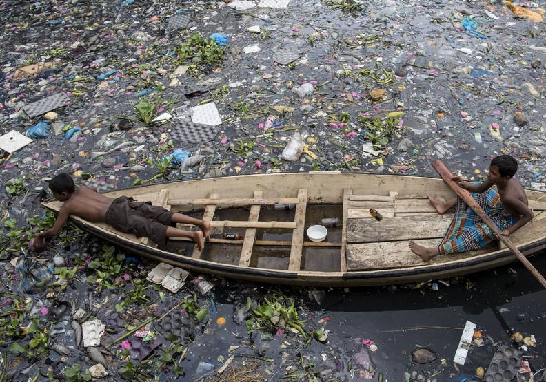 大海正在窒息！全球海漂塑膠垃圾80％來自亞洲_(1).jpg