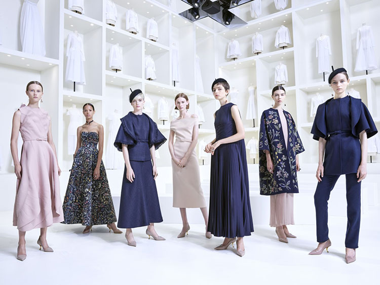 Dior女裝創意總監不屑你的讚：買高級訂製服的人，才不會花時間上Instagram？_(2).jpg