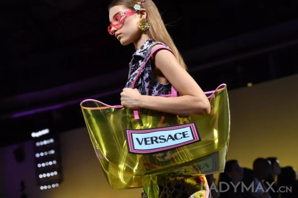 Canada_Goose的勁敵能打造下一個LVMH嗎?_(2).jpg