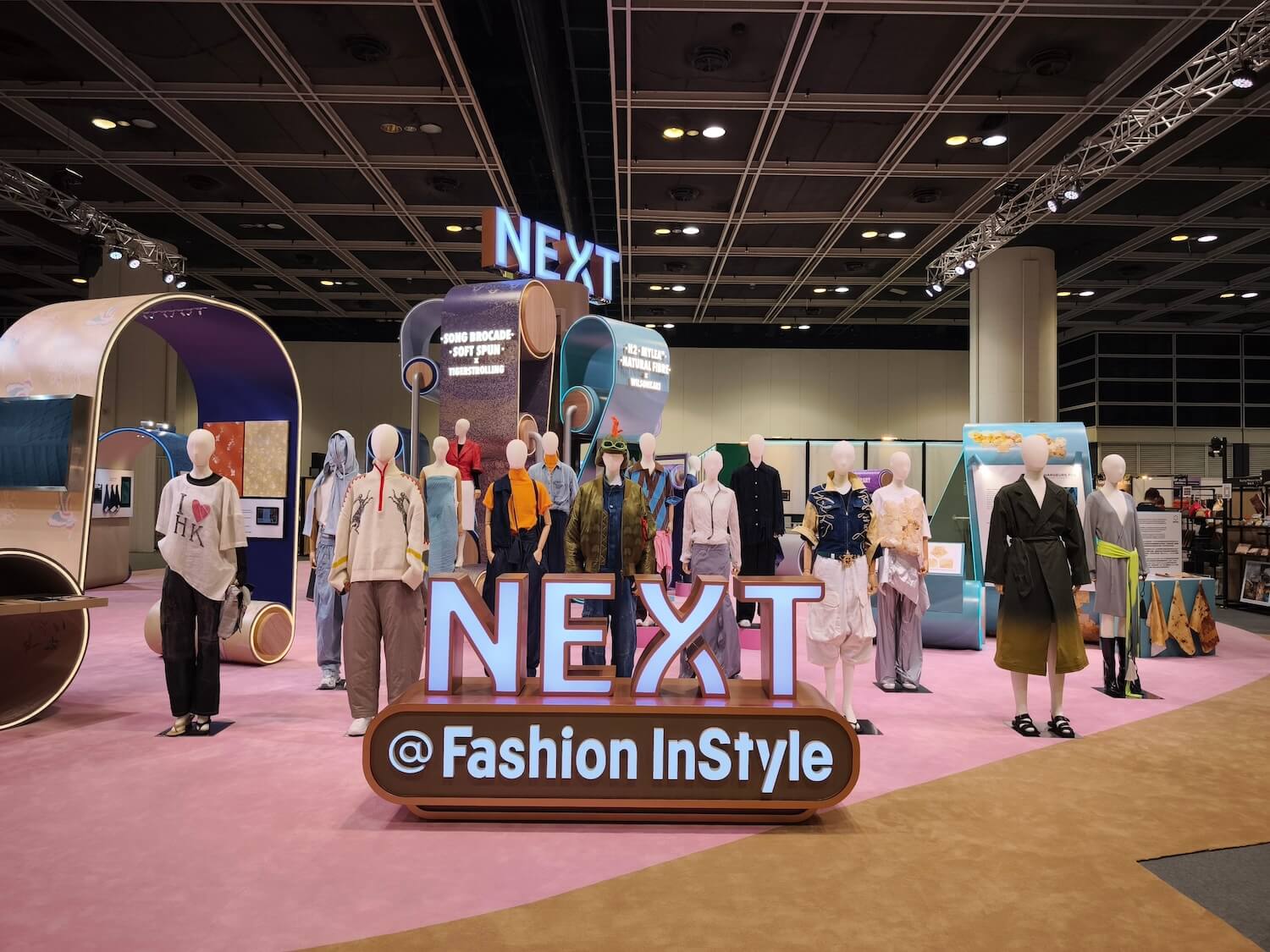 傳統與實驗的溫柔革命！香港時裝節NEXT@Fashion_InStyle如何定義未來衣櫥新面貌？_21.jpg