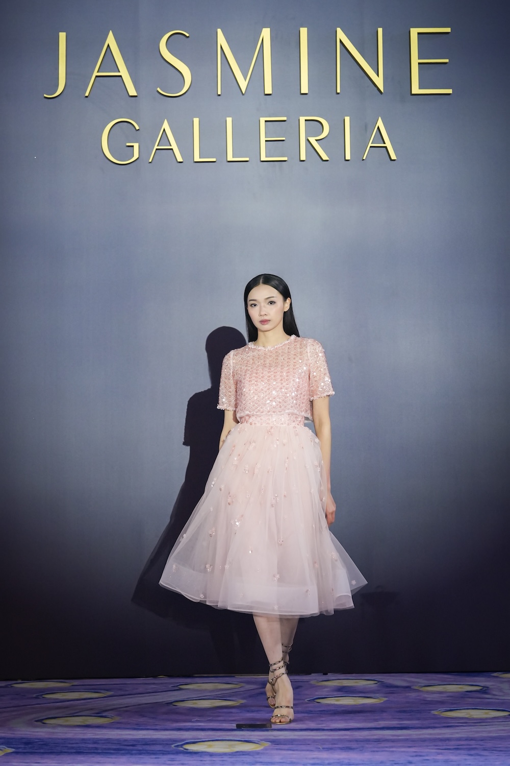 Jasmine_Galleria《拾光極境》：以光影與工藝頌揚女性十年華麗篇章_2025Jasmine_Galleria_十週年大秀-5.jpg