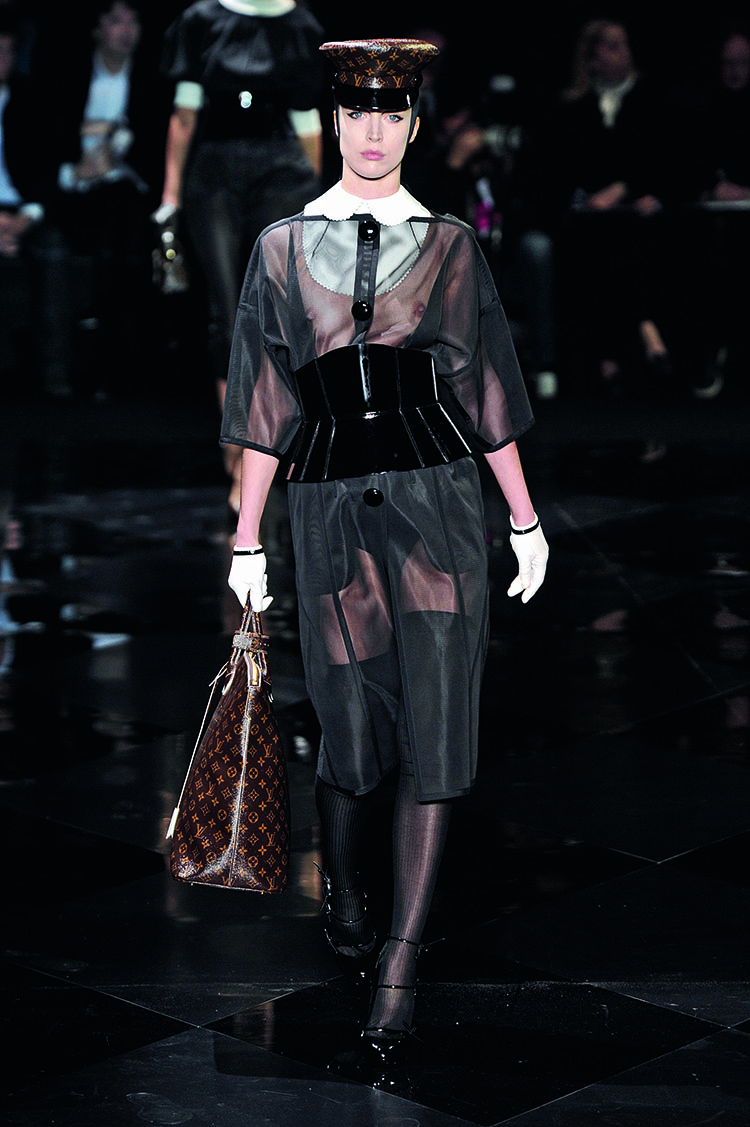 時尚迷福音！Louis_Vuitton時裝滿20歲_作品全集收滿大秀照_(2).jpg