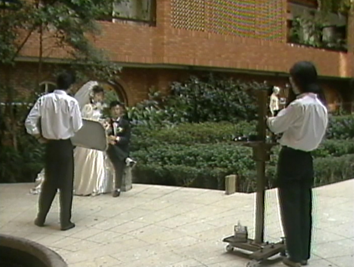 一窺1990年代台灣模特兒產業幕後！紀錄片重現台灣職人工作面貌_總製作人王小棣：沒想到還有機會看到_10_《罐頭夢——結婚攝影師》.jpg