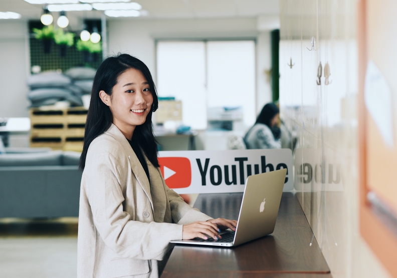 就是愛繁體字！韓國女孩金針菇來台學中文，當YouTuber用力分享台灣的美_(3).jpg